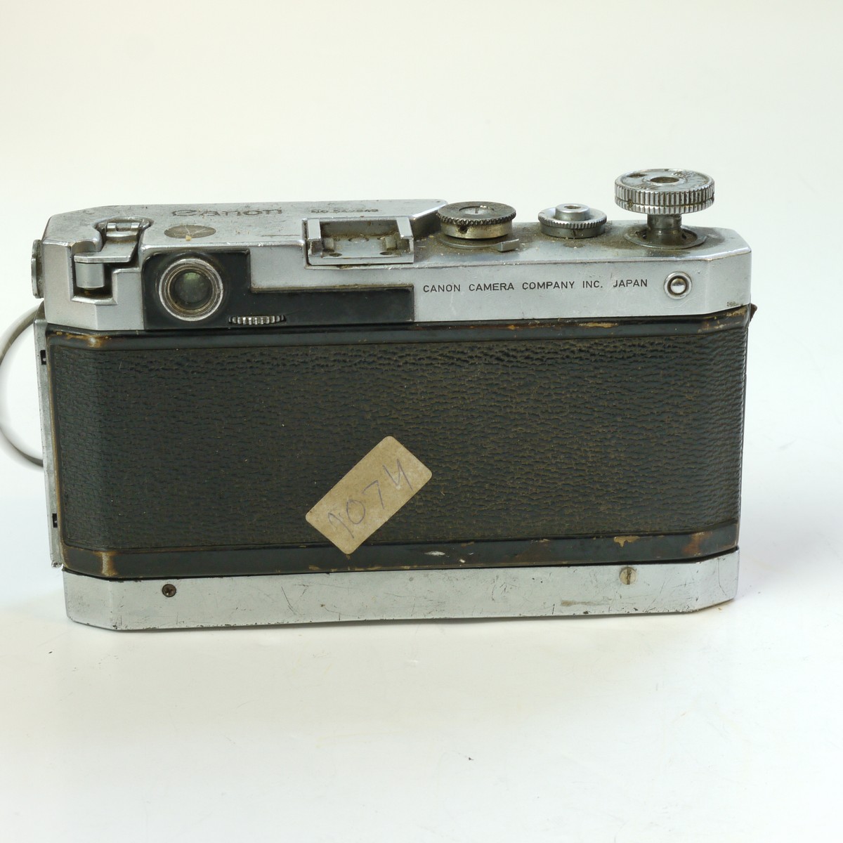 mwclassiccameras-20250613-149 Canon Vt Leica Copy body. SUITABLE FOR SPARE PARTS/RESTORATION
