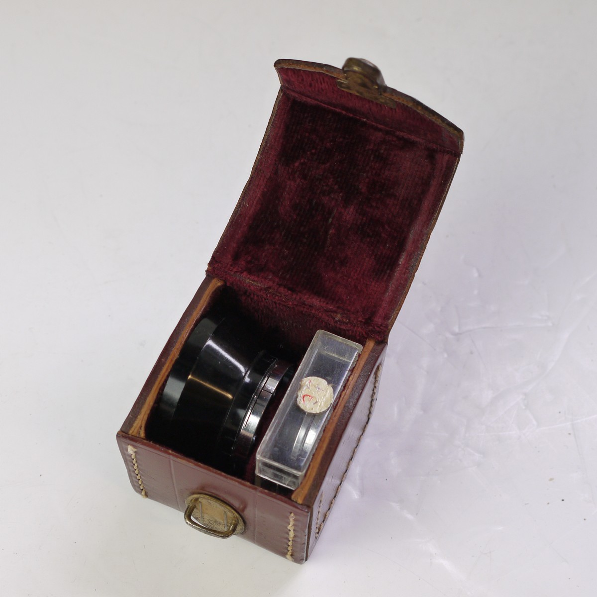 mwclassiccameras-20250620-236 Unbranded 32mm Push-On Clear & Orange Filters, with screw-in metal lens hood, filter Keeepr case & Semi-hard brown leather outfit case