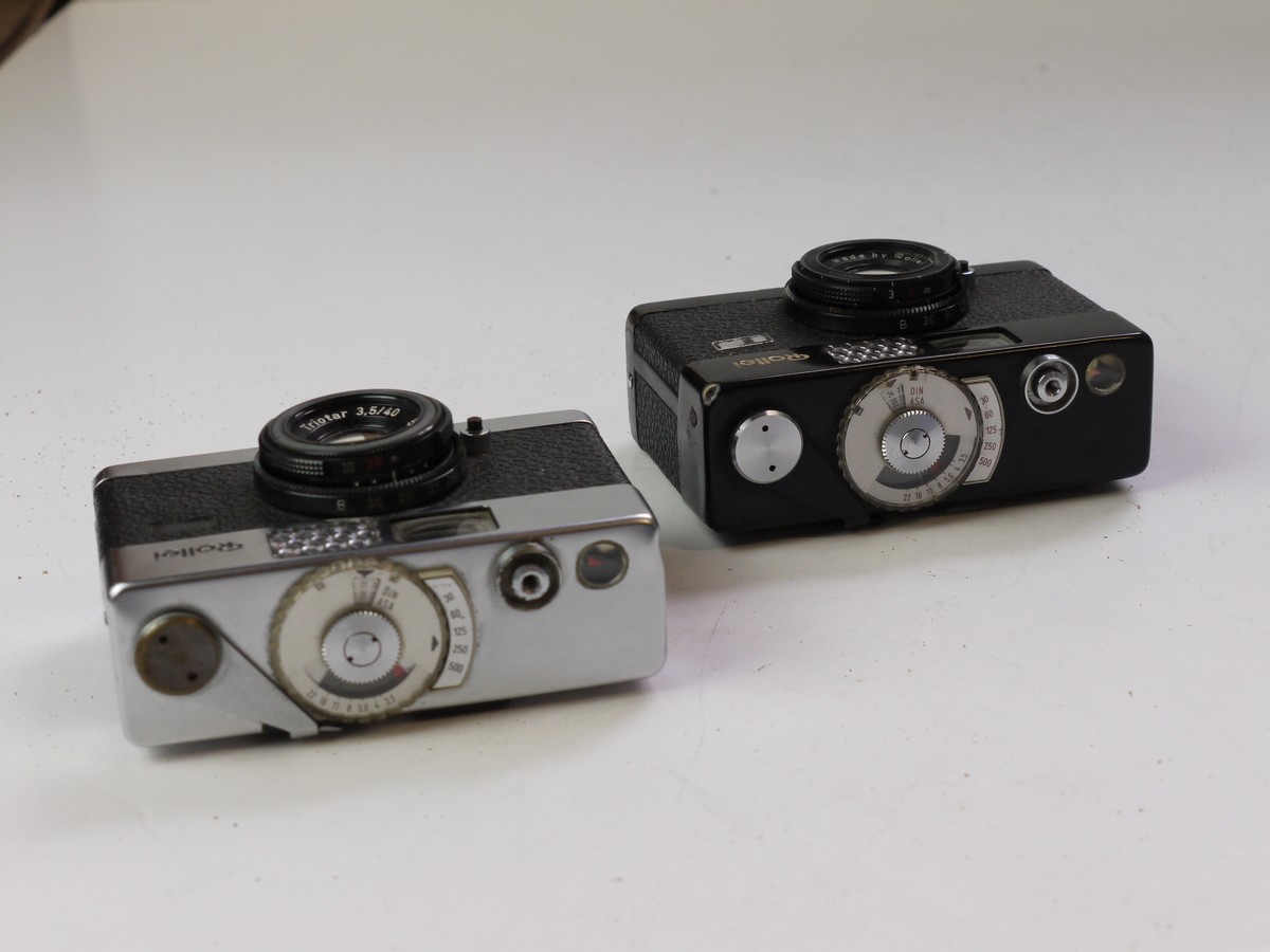 mwclassiccameras-20250620-272 Rollei Set of Two Broken Cameras. B35 black with Rollei 40mm f3.5 Triotar lens + B35 Chrome with Carl Zeiss 40mm f3.5 Triotar. BOTH FOR SPARE PARTS/REPAIR