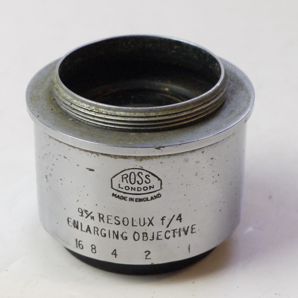 mwclassiccameras-20250627-195 Ross 9cm f4 Resolux Enlarging lens, L39 screw mount. NO IRIS DIAPHRAGM