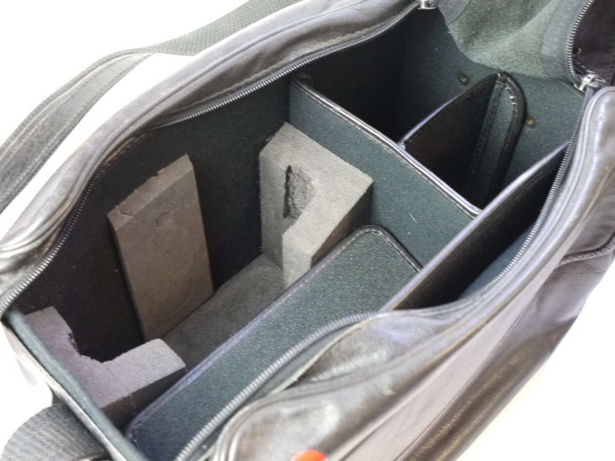 mwclassiccameras-20250627-210 Leitz black leather, semi rigid M camera outfit case with internal foam sections for Leica M camera, lenses & Accessries. Double zipper, shoulder strap & outer pocket (300 x 170 x 200mm)