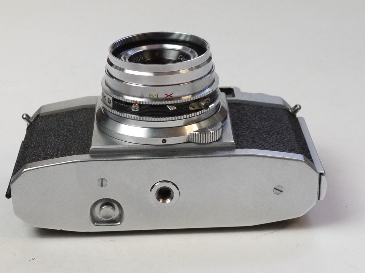 mwclassiccameras-20250704-161 Beauty 35mm coupled rangefinder camera with 45mm f2.8 Canter lens