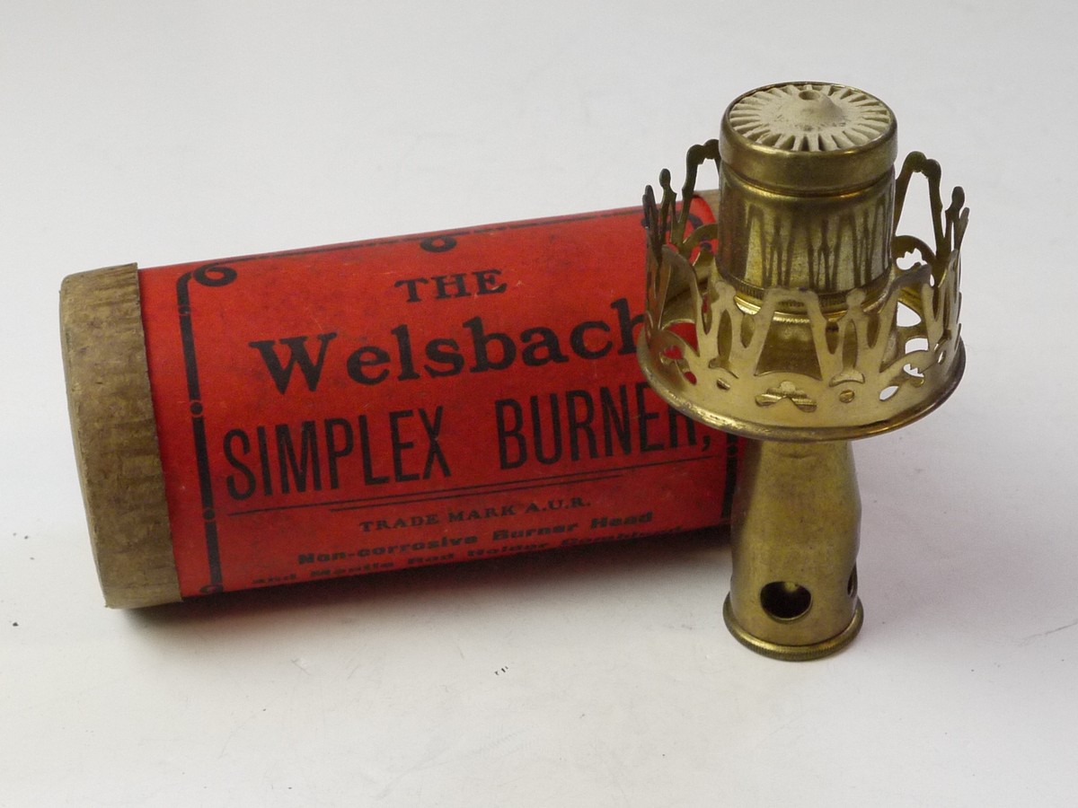 mwclassiccameras-20250704-178 The Welsbach Simplex Burner c1900, with non-corrosive Burner Head & Mantle Rod Holder Combined. With makers Box