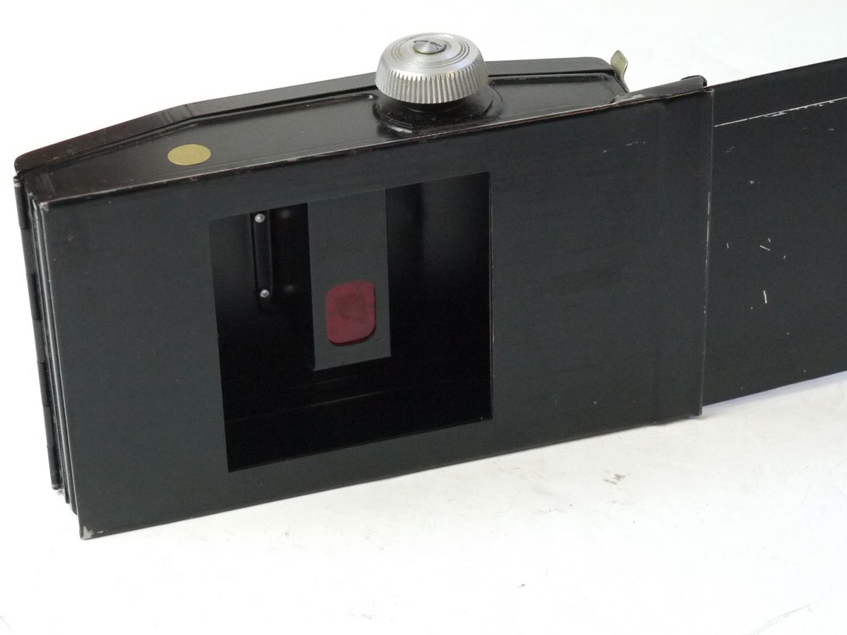 mwclassiccameras-20250704-276 Corfield 6x6 120 Film Back for the corfield 66 SLR, with Dark Slide. UNCOMMON