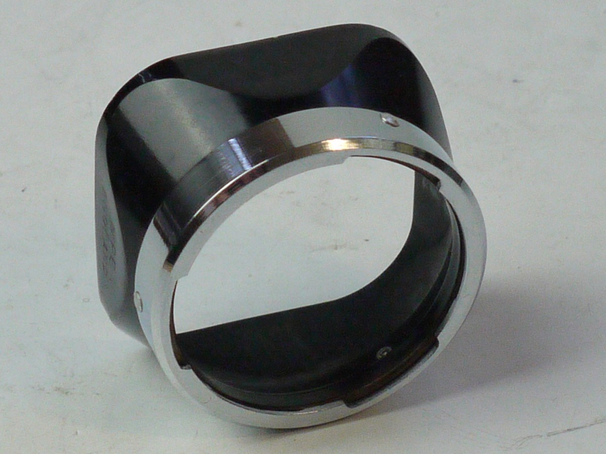 mwclassiccameras-20250704-301 MPP Bayonet 1 Metal lens hood for Microcord/Microflex TLRs (also fits f3.5 Tessar/Xenar TLR lenses & other TLRs)