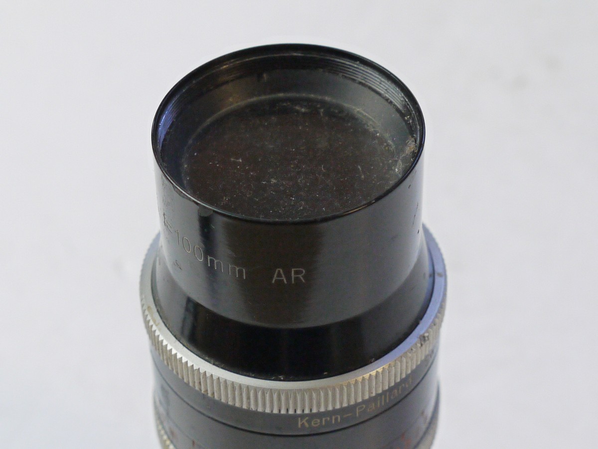 mwclassiccameras-20250711-172 Kern 100mm f3.3 Yvar AR Dummy/Display/Dealers lens with removable lens hood. SERIAL NO. 000000. Mo C mount, only a simpe push-on mount. UNCOMMON