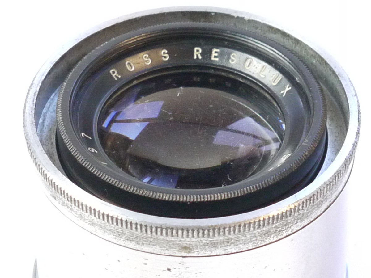 mwclassiccameras-20250711-184 Ross 11cm f4 Resolux Enlarging Lens, Leica L39 thread mount