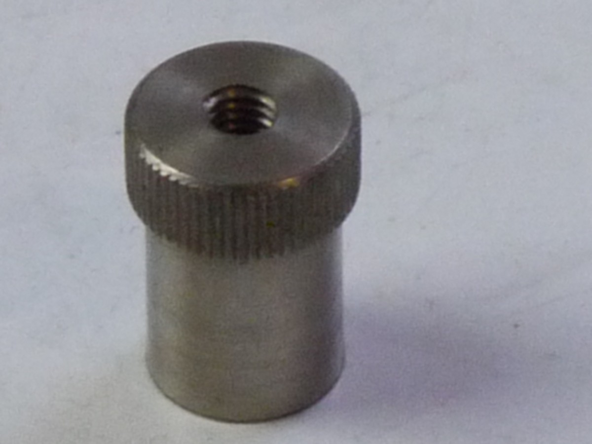 mwclassiccameras-20250718-188 Shutter Release adapter, tall nickel type, for using Standard Cable Release on Leica L39 Cameras