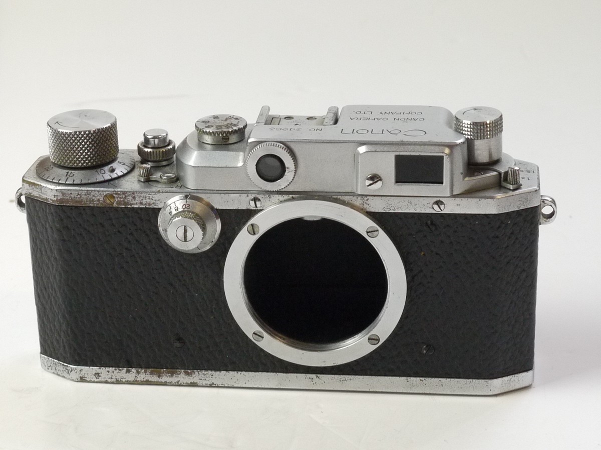 mwclassiccameras-20250725-26 Canon IIB body (No.34963) c1949-51, "Made in Occuped Japan" engraved on the base. L39 Screw mount Leica Copy with 3-frame combined viewfinder/rangefinder + Canon ER case. This is a later version with centred screw fitting on the rear body