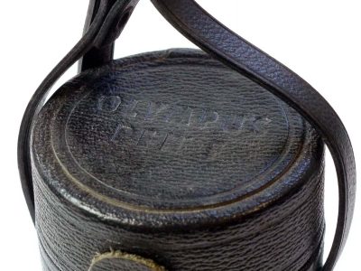 Olympus Pen F black leather lens case with strap for 100mm (110x60mm)