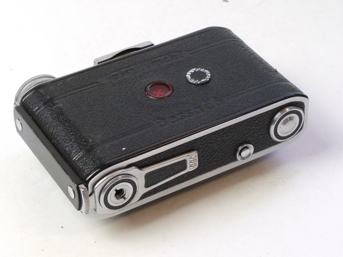 Voigtlander Bessa 66 6×6 on 120 folding camera with 75mm f4.5