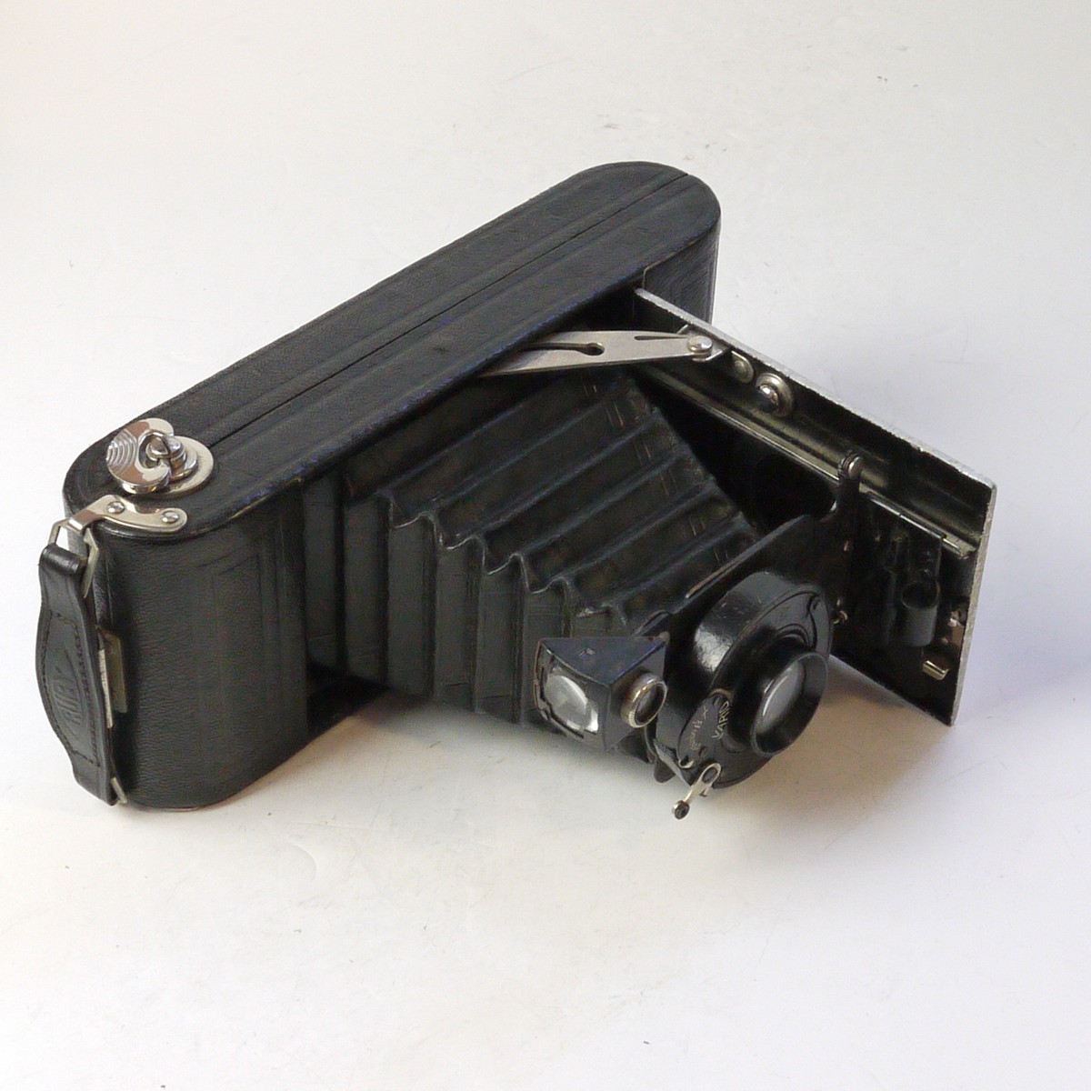 mwclassiccameras-20250808-175 Thornton Pickard Ruby large folding rollfilm camera with black bellows & Kershaw f8 Annar lens in Vario shutter + leather case