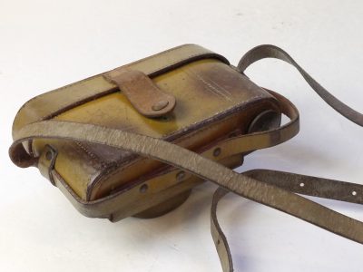 Unbranded Tan leather ER case for the Leica IIIc/IIc/Iif/IIIf Cameras with strap. Medium Nose front. Large Tripod screw