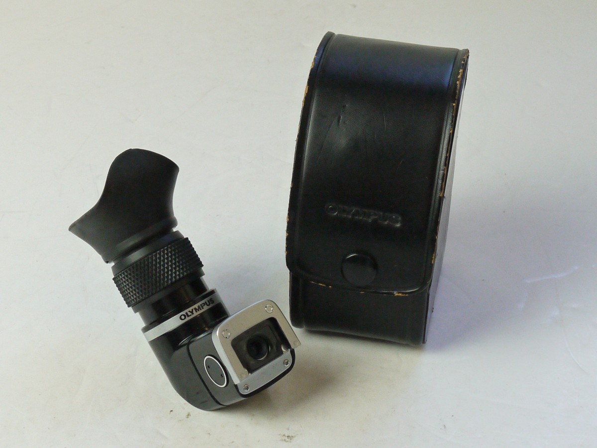 mwclassiccameras-20250815-21 Olympus 1.2X-2.5X Adjustable Eyepiece fitting Varimagni right angle magnifier with eyecup for OM Cameras + makers case