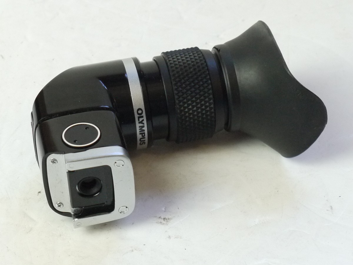 mwclassiccameras-20250815-23 Olympus 1.2X-2.5X Adjustable Eyepiece fitting Varimagni right angle magnifier with eyecup for OM Cameras + makers case