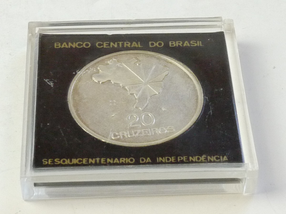 mwclassiccameras-20250815-92 Banco Central Do Brasil 20 Cruzeiros 150 Years of Independence Silver Proof Coin 1972. Sealed in Case