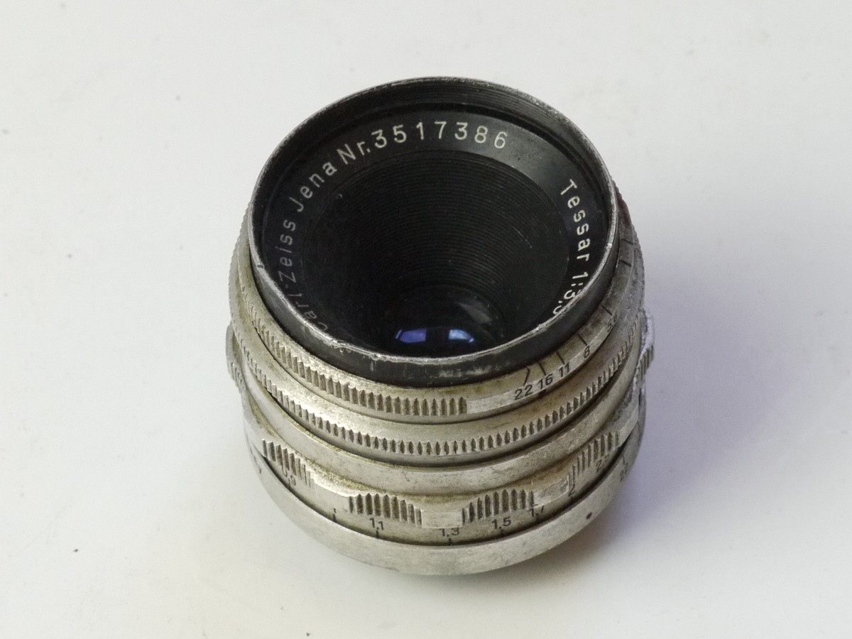 mwclassiccameras-20250822-84 Exakta Varex VX 35mm SLR with Waist-Level Finder + 50mm f2.8 Tessar manual preset lens & case base