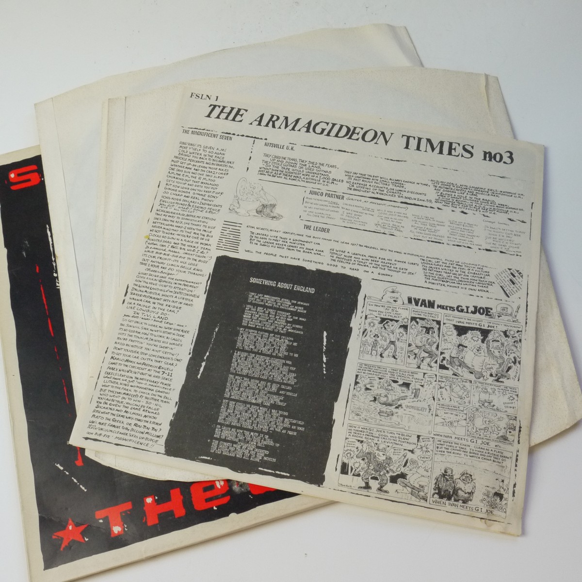 mwclassiccameras-20250829-18 The Clash - Sandinista! Triple Vinyl LP c1980. With 3 page folding leaflet insert. CBS FSLN 1