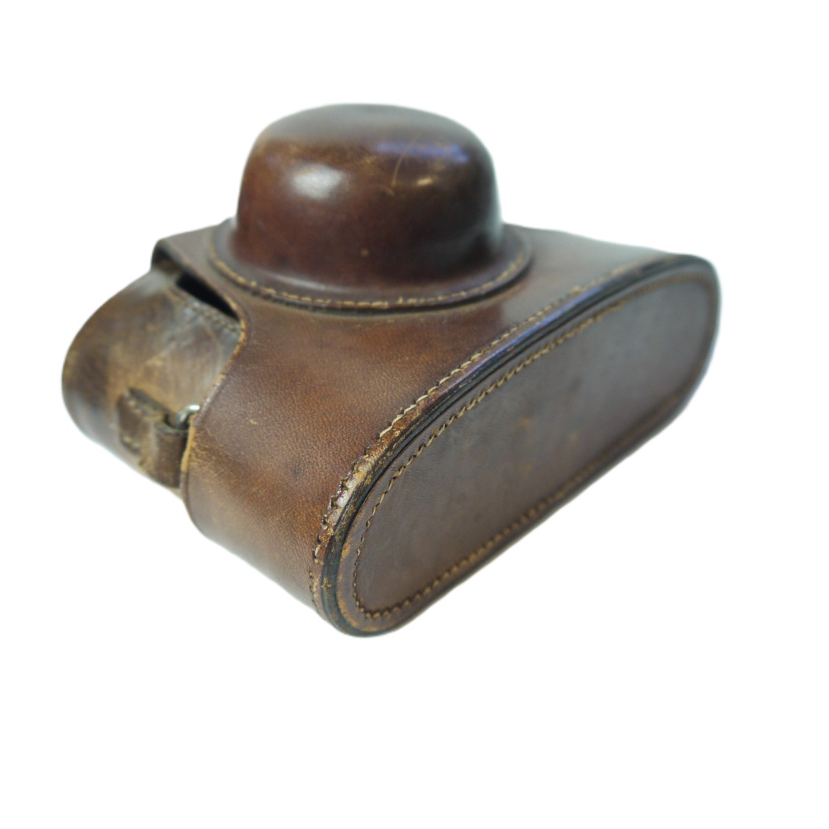 mwclassiccameras-20250919-49 Wray Brown leather ER case with strap, for Wrayflex 1 with higher top