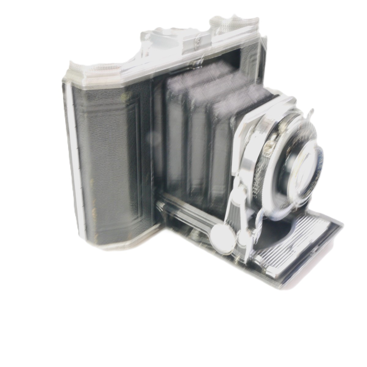 mwclassiccameras-20250926-118 Kodak Duo 620 6x4.5 on 620 folding camera with Albada finder & 7.5cm f3.5 Anastigmat lens in Compur shutter