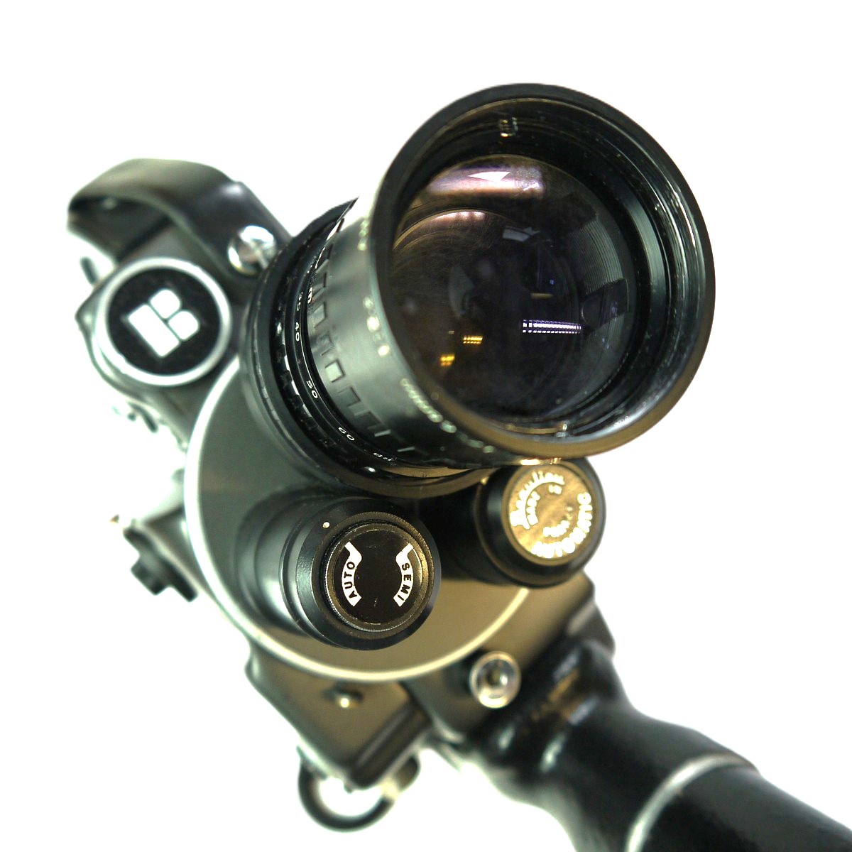 mwclassiccameras-20250926-17 Beaulieu R16 Battery Motorised 16mm Reflex camera + Angenieux 17-68mm f2.2 Zoom Type 4x17B interchangeable lens, S.7 lens ring ("4x17, 4x17.5, 4x20, 4x28"), 3 x different rubber eyecups with one fixing ring, Beaulieu Handgrip Battery, Beaulieu Battery Charger, Original Instructions & Bealieu Outfit Carrying case