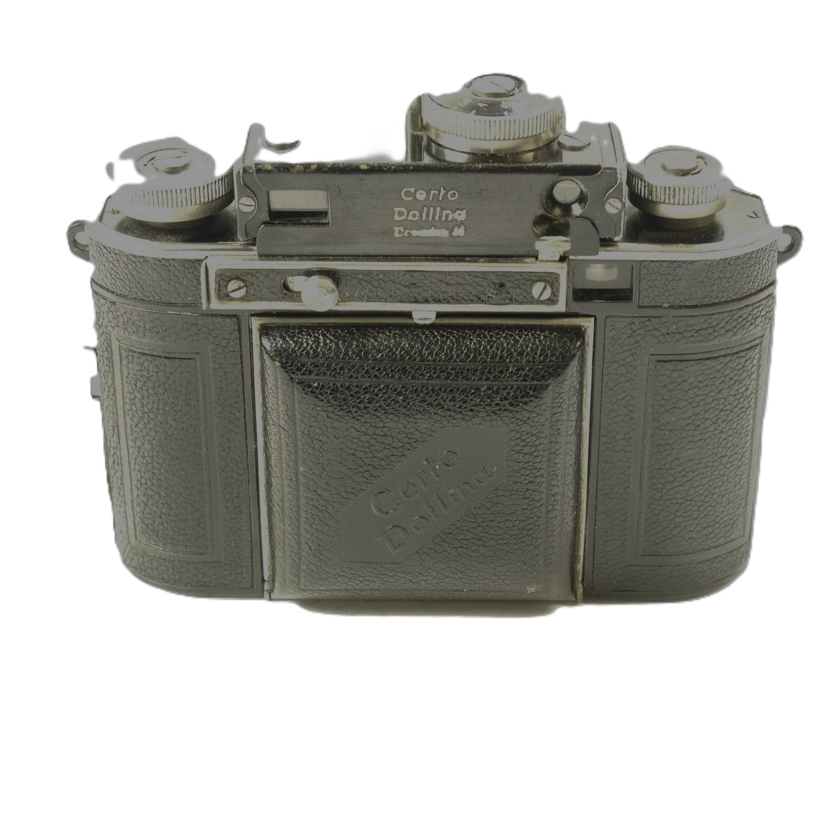 mwclassiccameras-20250926-346 Certo Dollina II 35mm folding coupled rangefinder camera with Schneider 5cm f2.9 Xenar lens in Compur Rapid shutter. HIGH QUALITY ATTRACTIVE CAMERA WITH AN EXCELLENT LENS