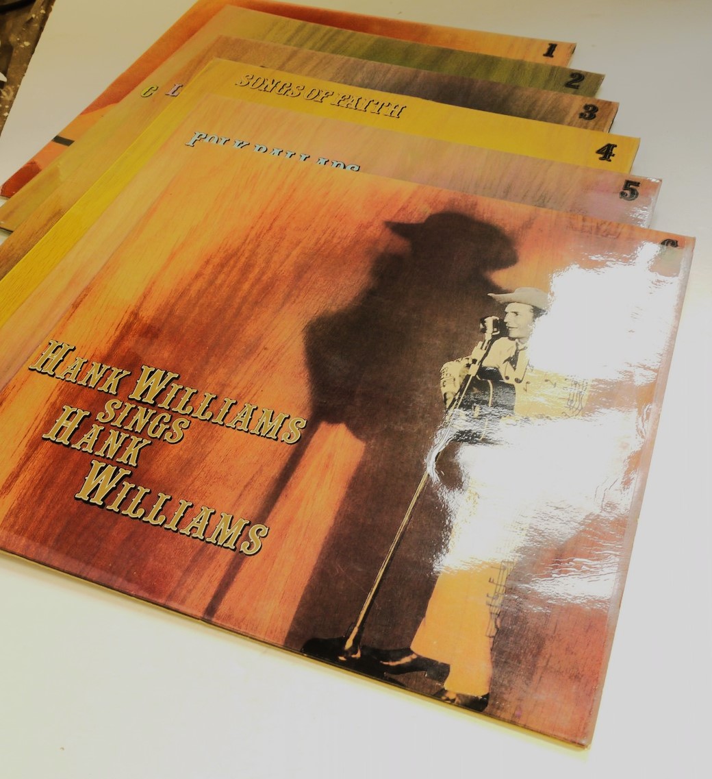 mwclassiccameras-20251003-21 Hank Williams, The Legendary Hank Williams 6 x Vinyl LP Box Set c1979. World Records, Polydor. SM 551/552/553/554/555