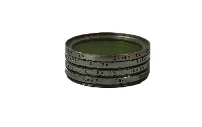 mwclassiccameras-20251010-173 Zeiss Ikon Set of Four S4.5mm Screw-In Filters, all chrome Rim (Yellow, Green, Orange & Blue)