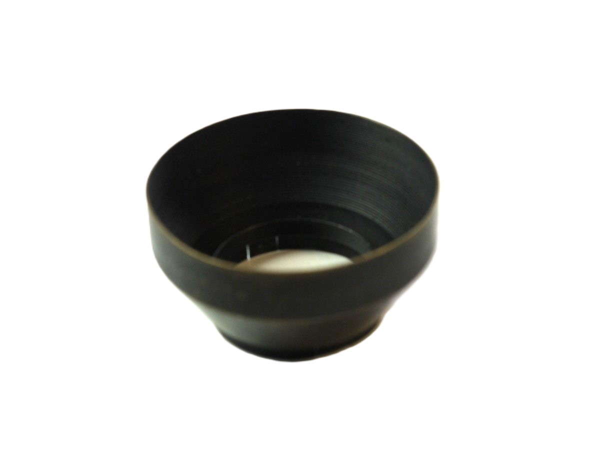 mwclassiccameras-20251017-110 German made (Zeiss?) Vintage 32mm Push-on black metal lens hood for Standard/Wide-Angle lenses