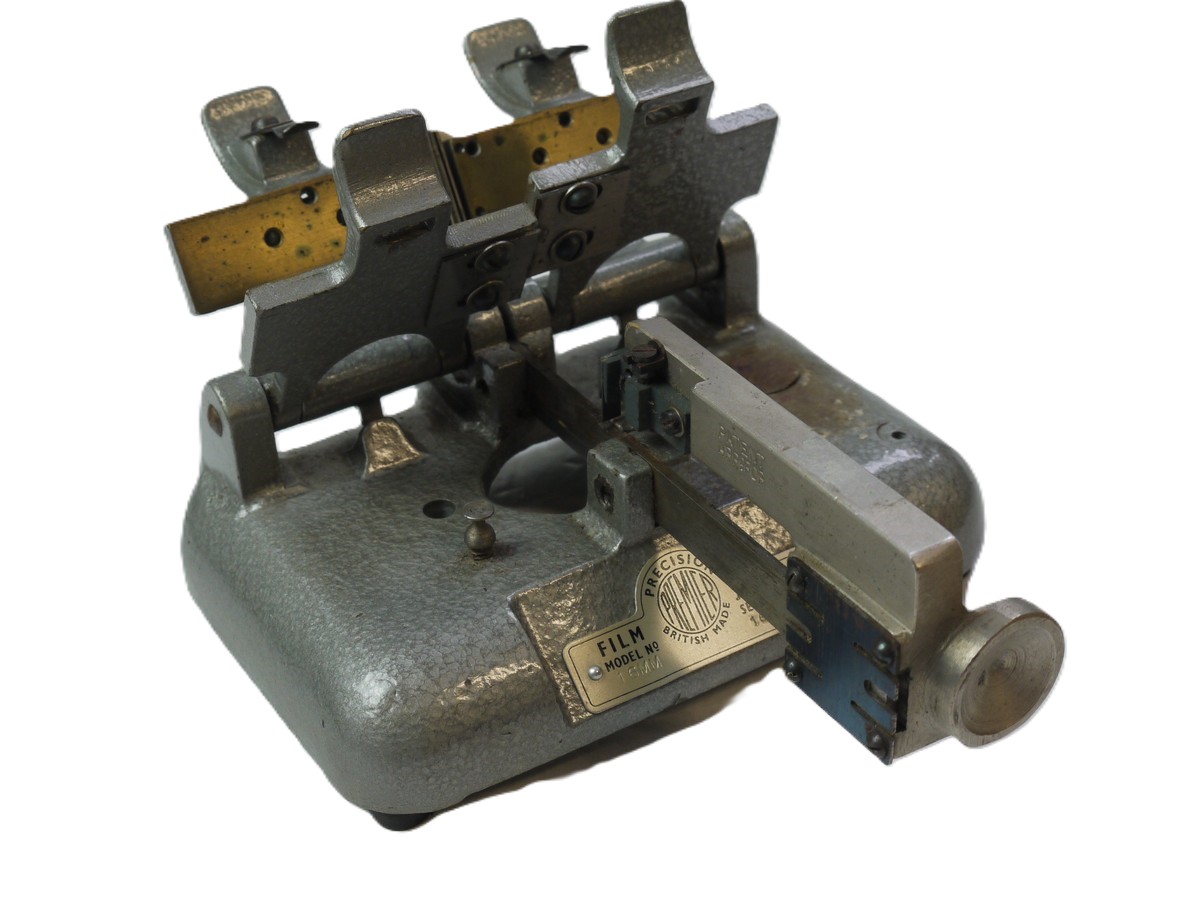 mwclassiccameras-20251017-92 Premier 16mm De Luxe Joiner with Automatic Film Scraper, with Original Instructions & Box