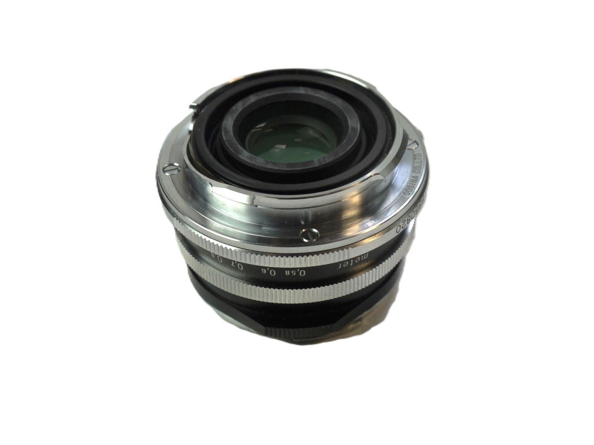 mwclassiccameras-20251024-121 Voigtlander 35mm f2 Ultron VM Aspherical Vintage Line Silver Leica M Mount lens + Voigtlander Caps & Matching numbered Box with Packaging