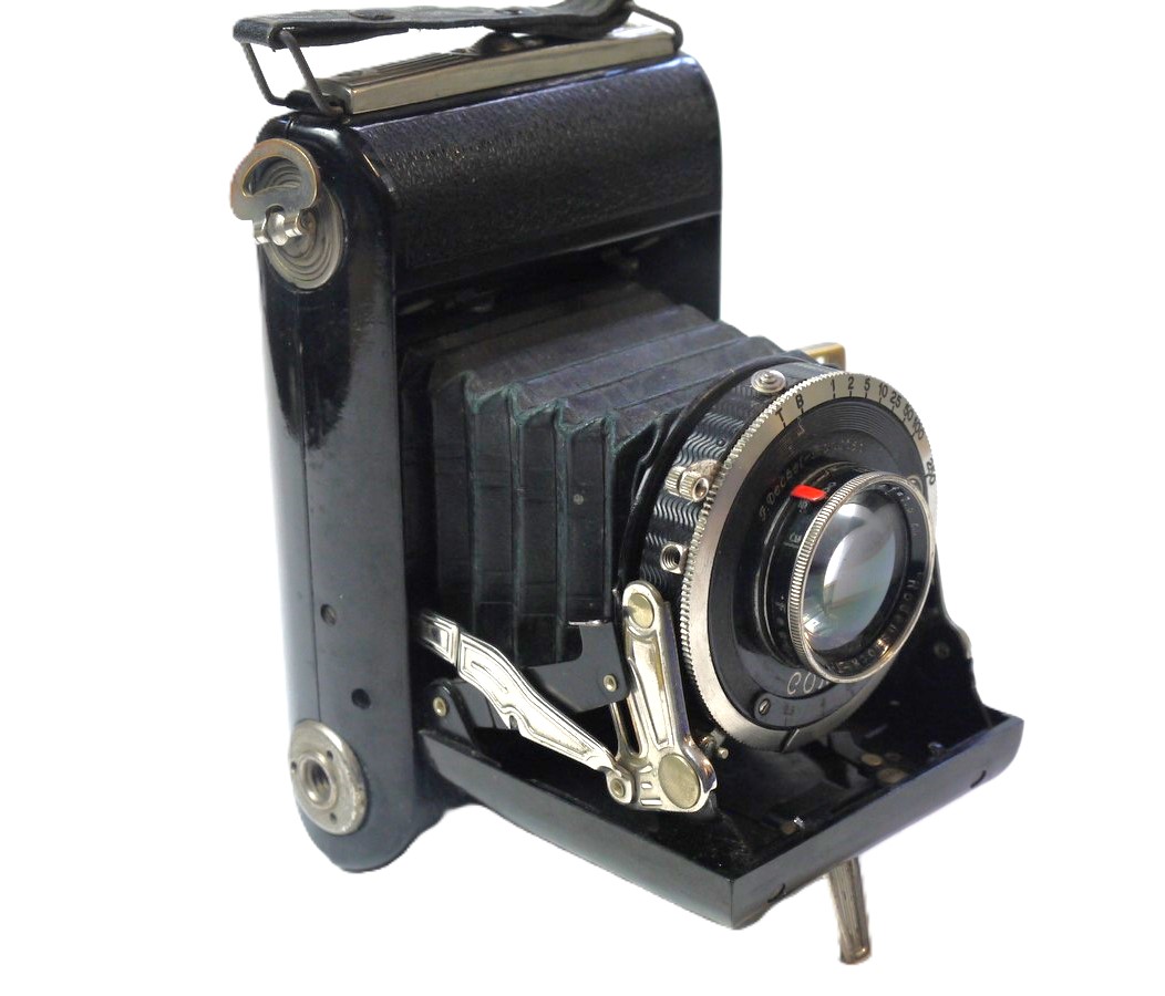 mwclassiccameras-20251024-135 Wirgin Wirginex Baky 6x4.5 on 120 Black Bakelite folding camera c1956 with folding Albada Finder & Rodenstock 7.5cm f2.9 Trinar Anastigmat lens in Compur shutter
