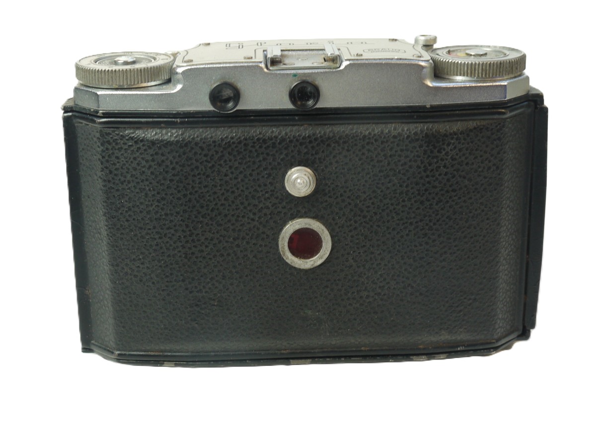 mwclassiccameras-20251024-44 Braun Gloria 6x6 on 120 Medium Format Uncoupled Rangefinder Camera c1950, with 75mm f2.9 Bayreuth Praxar Telescopic/Collapsible lens in Prontor-SVS shutter