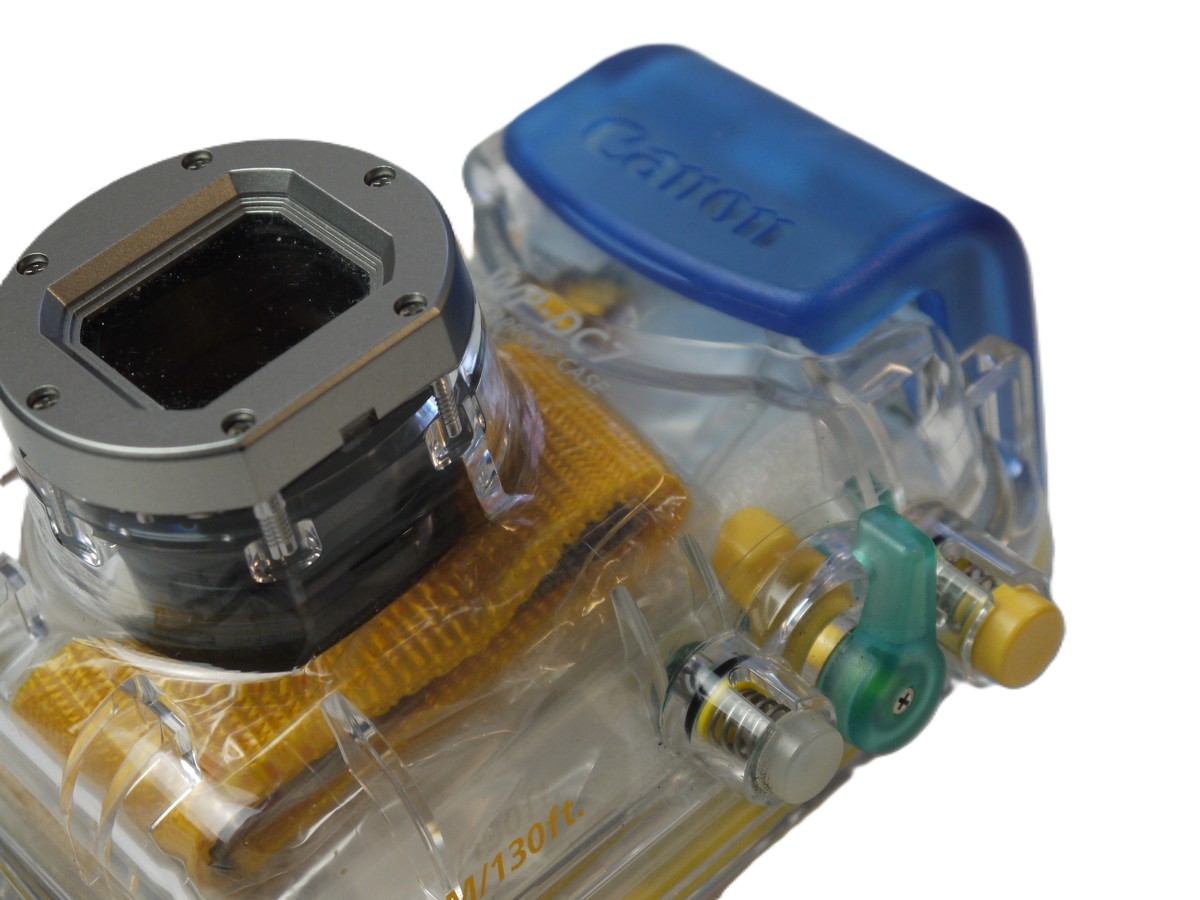 mwclassiccameras-20251030-313 Canon WP-DC7 Waterproof Case for 35mm Powershot SD900 & Ixus Compact Cameras, with Strap