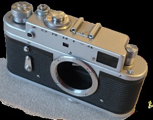 Zorki 4 Leica Copy body + Black ER case