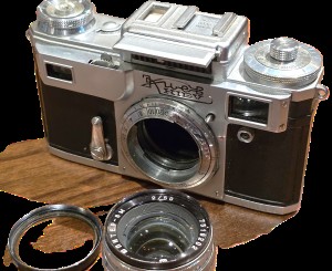 mwc20251226-91 Kiev 4 Contax III Copy, Metered + 50nn f2 Jupiter-8 bayonet mount lens & Skylight filter & ER case