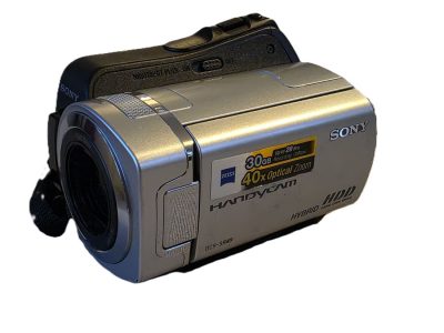 Sony Handycam DCR SR45 HDD Hybrid Camcorder (HDD & Memory Stick options) with Carl Zeiss 1.9-76mm f1.8 Vario Tessar + Battery & Strap