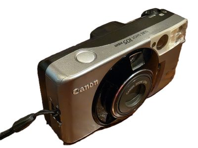 Canon Sure Shot 105 Zoom 35mm Compact Autofocus Point-&-Shoot camera with 38-105mm lens + Strap & Case