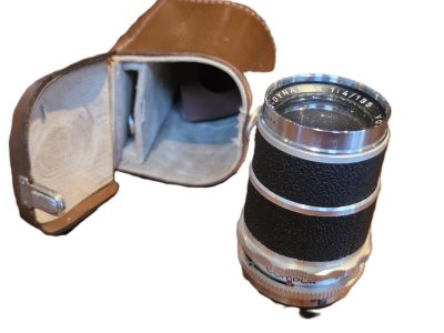 Voigtlander 135mm f4 Super Dynarex Deckel mount Voigtlander Bessamatic mount lens, with Brown leather Spring case