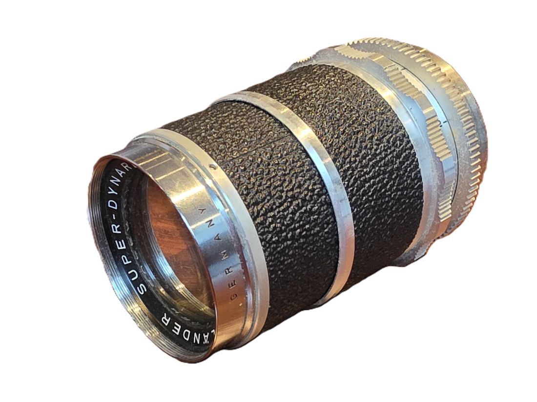mwc20260109-43 Voigtlander 135mm f4 Super Dynarex Deckel mount Voigtlander Bessamatic mount lens, with Brown leather Spring case