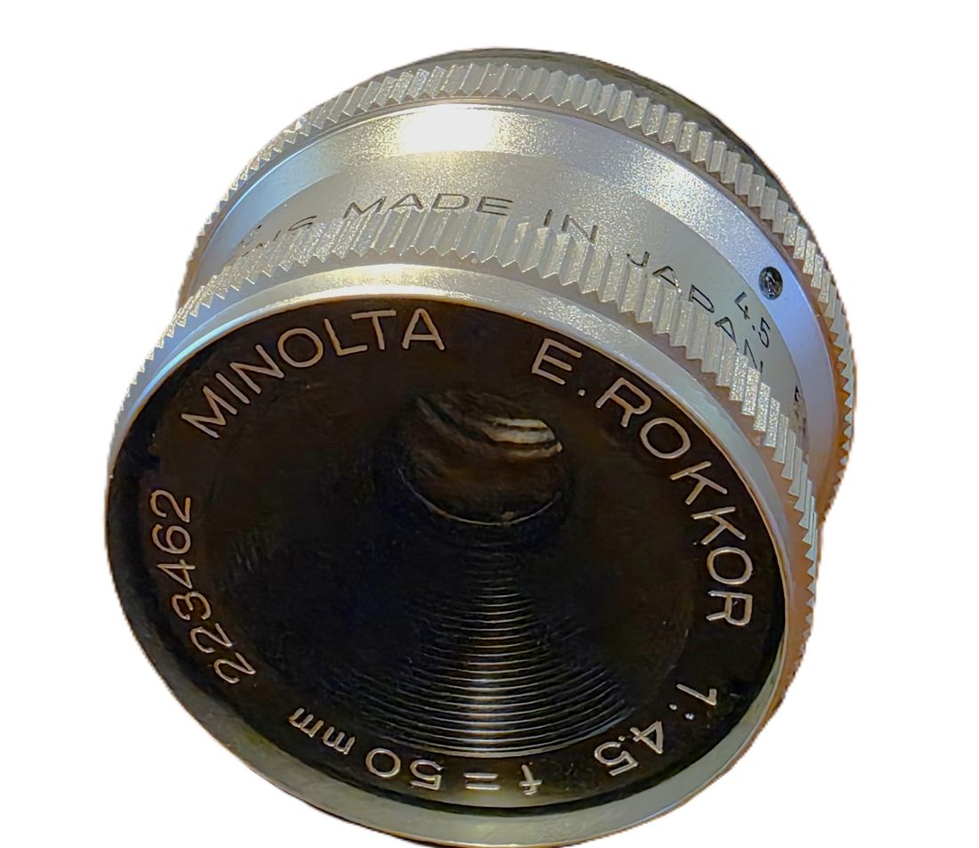mwc20260130-82 Minolta 50mm f4.5 E Rokkor enlarging lens, L39 screw mount + makers keeper case