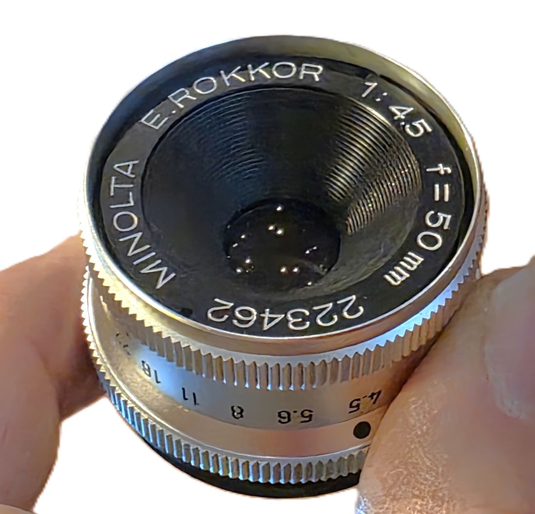 mwc20260130-84 Minolta 50mm f4.5 E Rokkor enlarging lens, L39 screw mount + makers keeper case