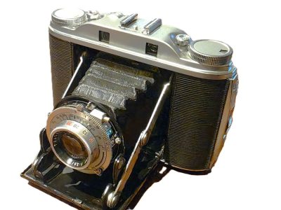 Agfa Isolette III ("Isolette II" marked on the door) 6x6 on 120 folding Uncoupled Rangefinder camera with 75mm f3.5 Solinar coated lens in Prontor-SV shutter