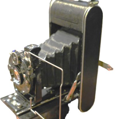 Zeiss Ikon Cocarette 6x9 folding camera with 105 com f4.5 Tessar lens in Compur shutter