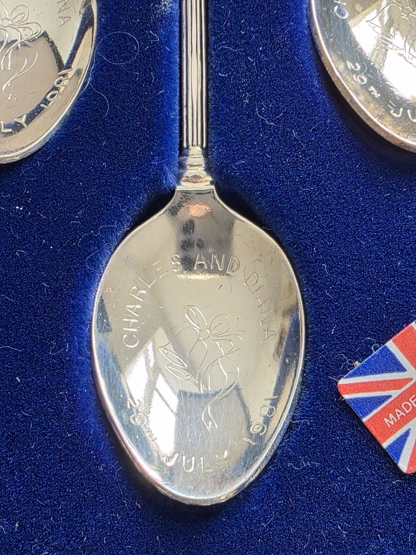 mwc20260313-77 W.A.P.W Great Britain Royal Wedding 1981 Charles & Diana 6-Piece Teaspoon Set with handles depicting Royal Images. Made in England