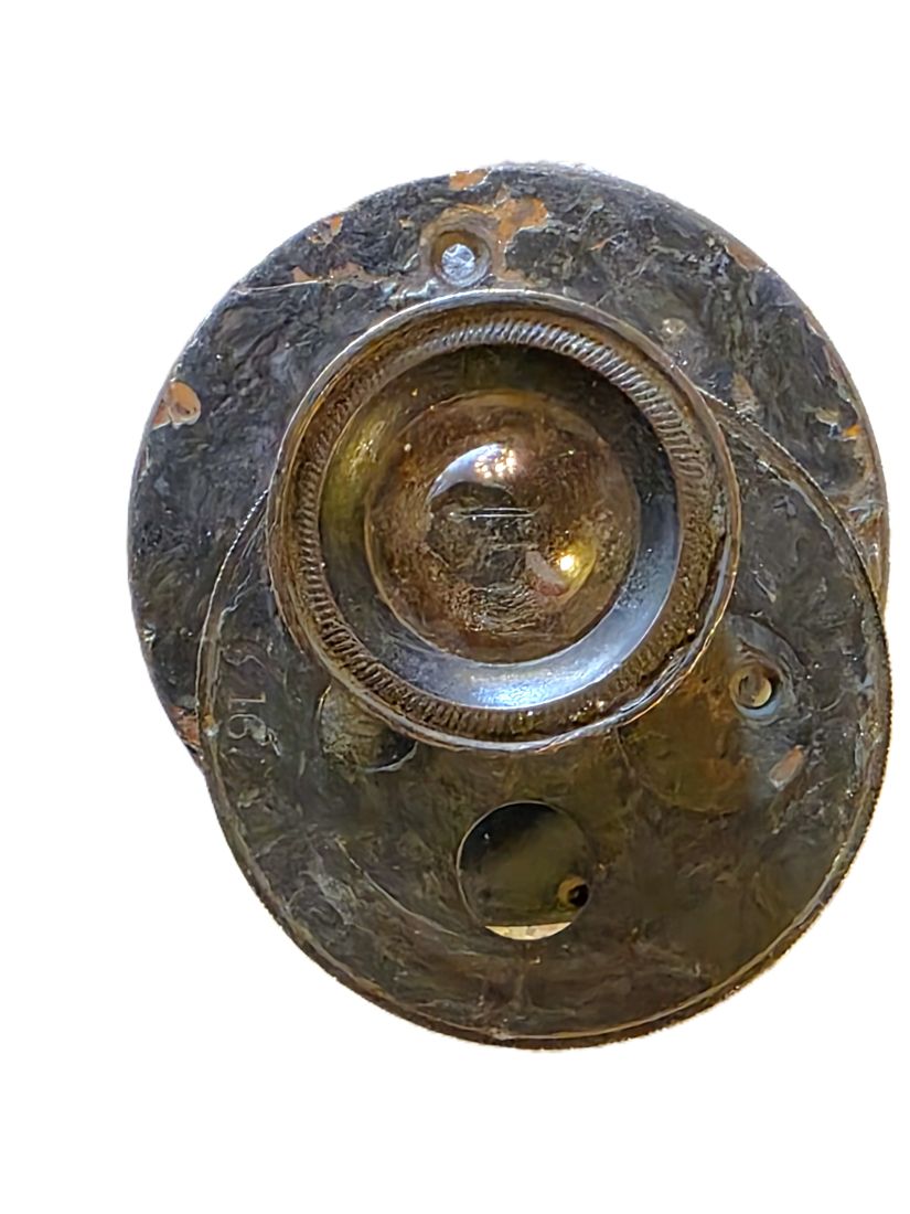 20260410-53 Unbranded 6 inch Estimated) brass lens with rotating wheel apertures & flange. Glass diameter 25-30mm. Length is 35mm