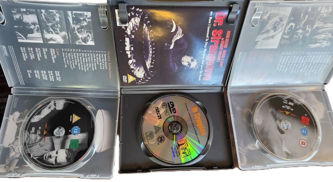 20260501-135 Killers Kiss + The Killing + Dr Strangelove. Three DVDs from Stanley Kubrick, two with Spcial Features. PAL Region 2 (UK)