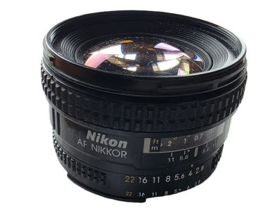 Nikon 20mm f2.8D AF Nikkor + Nikon Caps