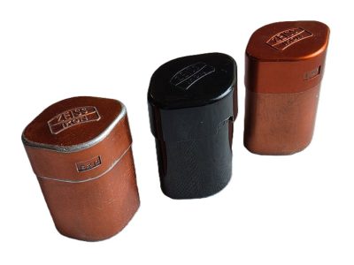 Zeiss Ikon set of 3 x Contarex Film cassettes in makers Tins (2 x Red metal, one Black plastic)