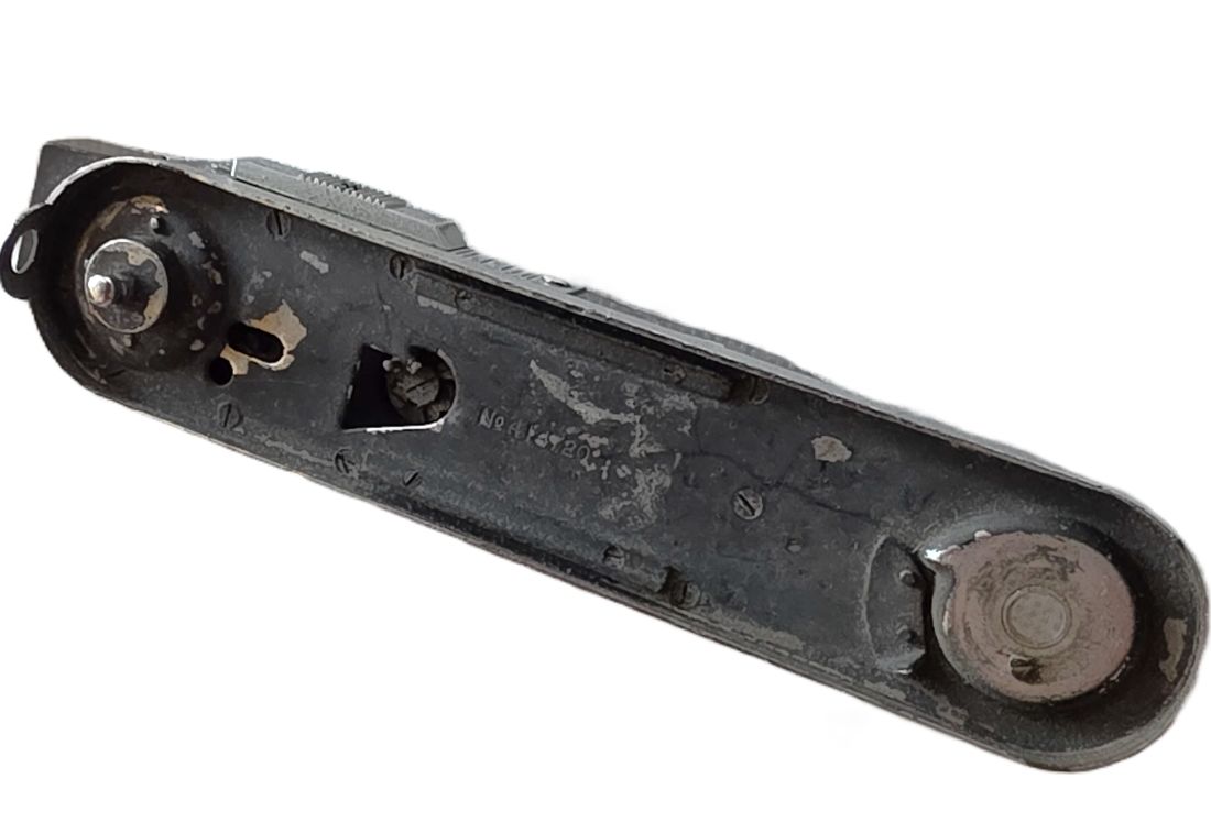 20260529-08 Leitz Flash Synched Baseplate for the IIIc (SELSEY). No Synch lead